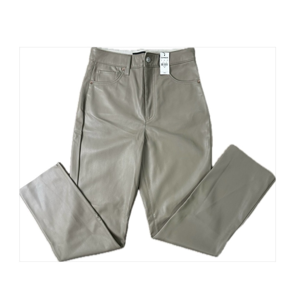 💕Express Women’s NWT Super High Waisted Faux Leather Modern Straight Pants Sz 6R